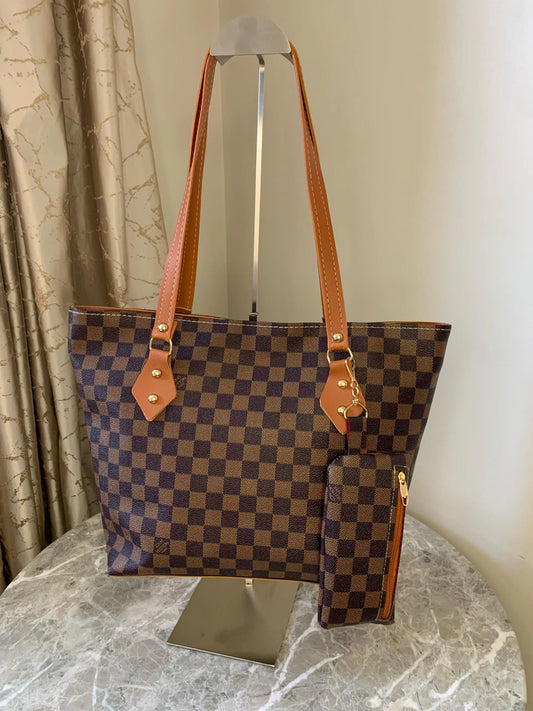 PACK SAC 4 PCS LV COLLECTION 2025