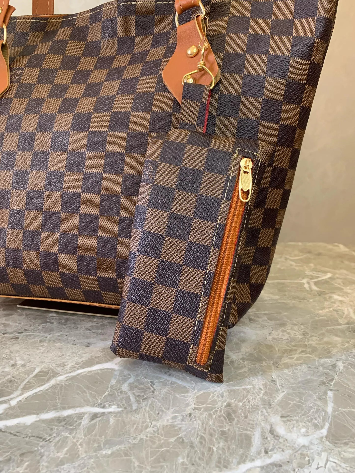 PACK SAC 4 PCS LV COLLECTION 2025