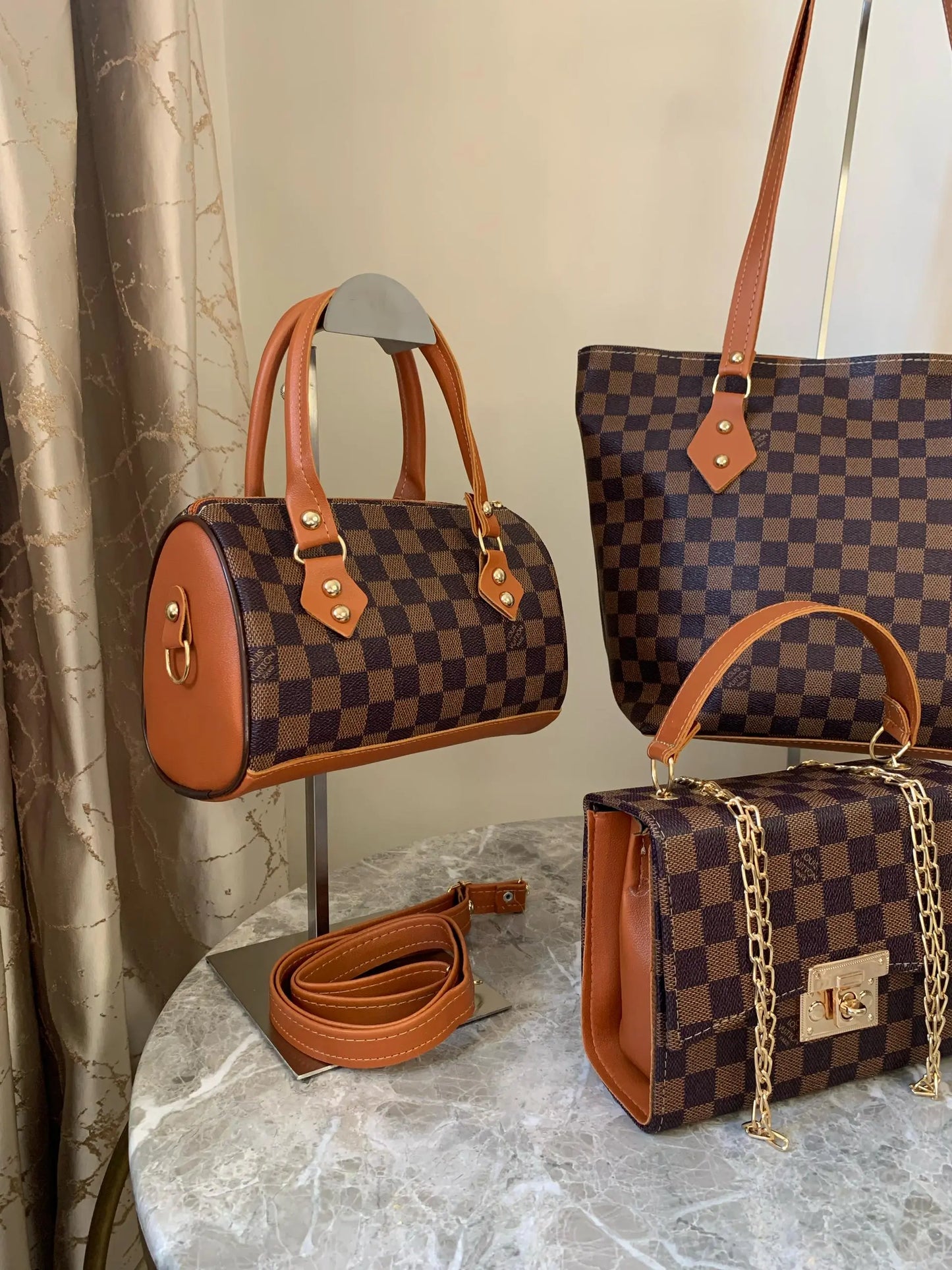 PACK SAC 4 PCS LV COLLECTION 2025