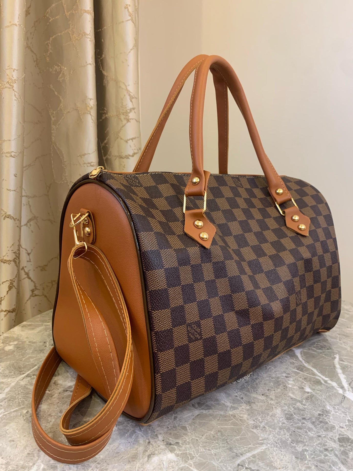 PACK LV 6 PCS COLLECTION 2025