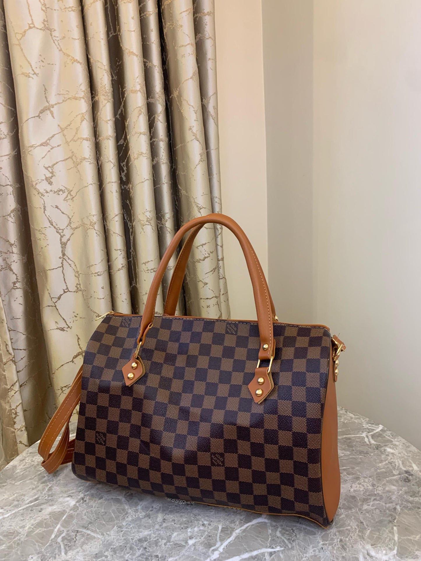 PACK LV 6 PCS COLLECTION 2025