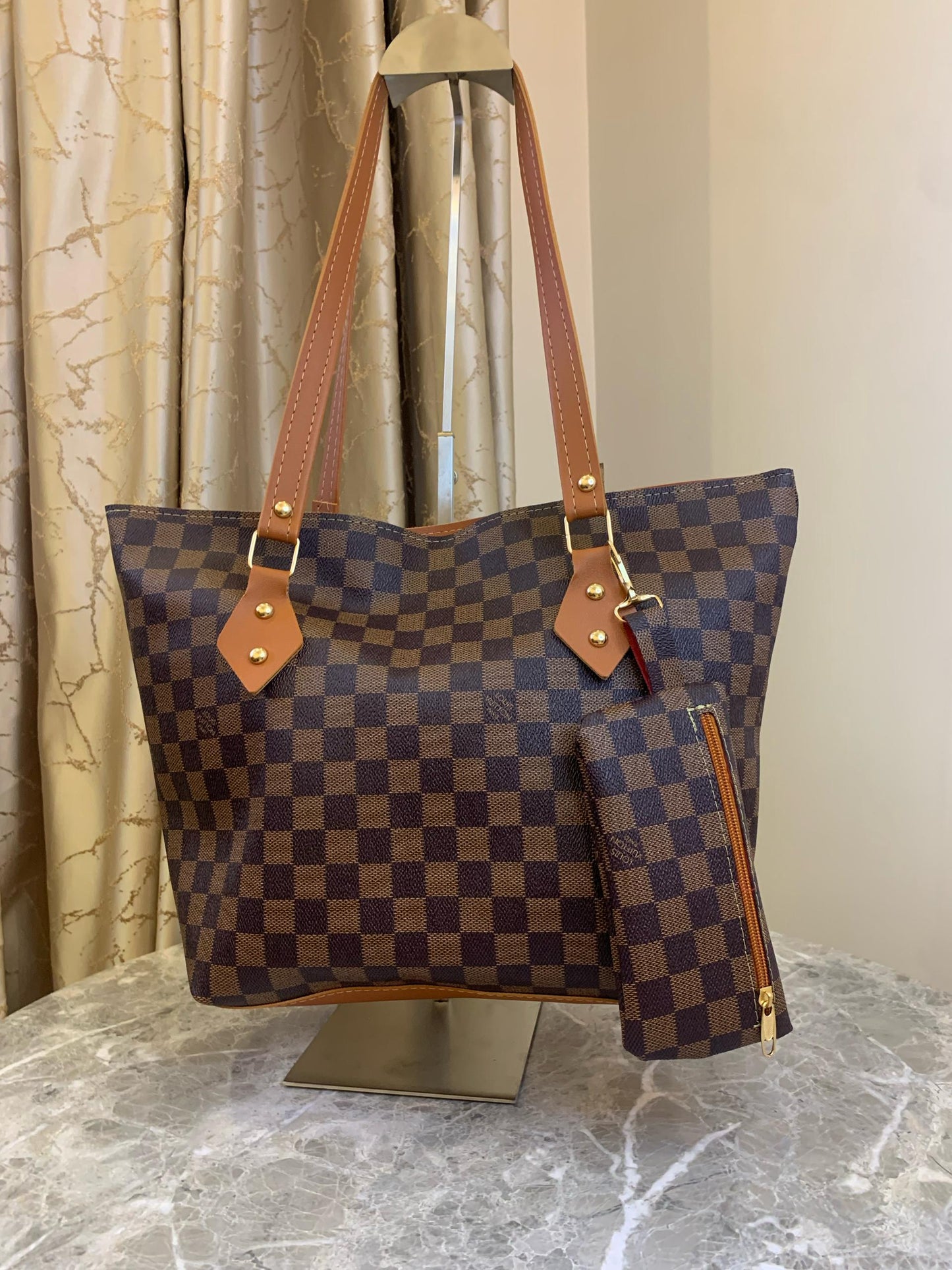 PACK LV 6 PCS COLLECTION 2025