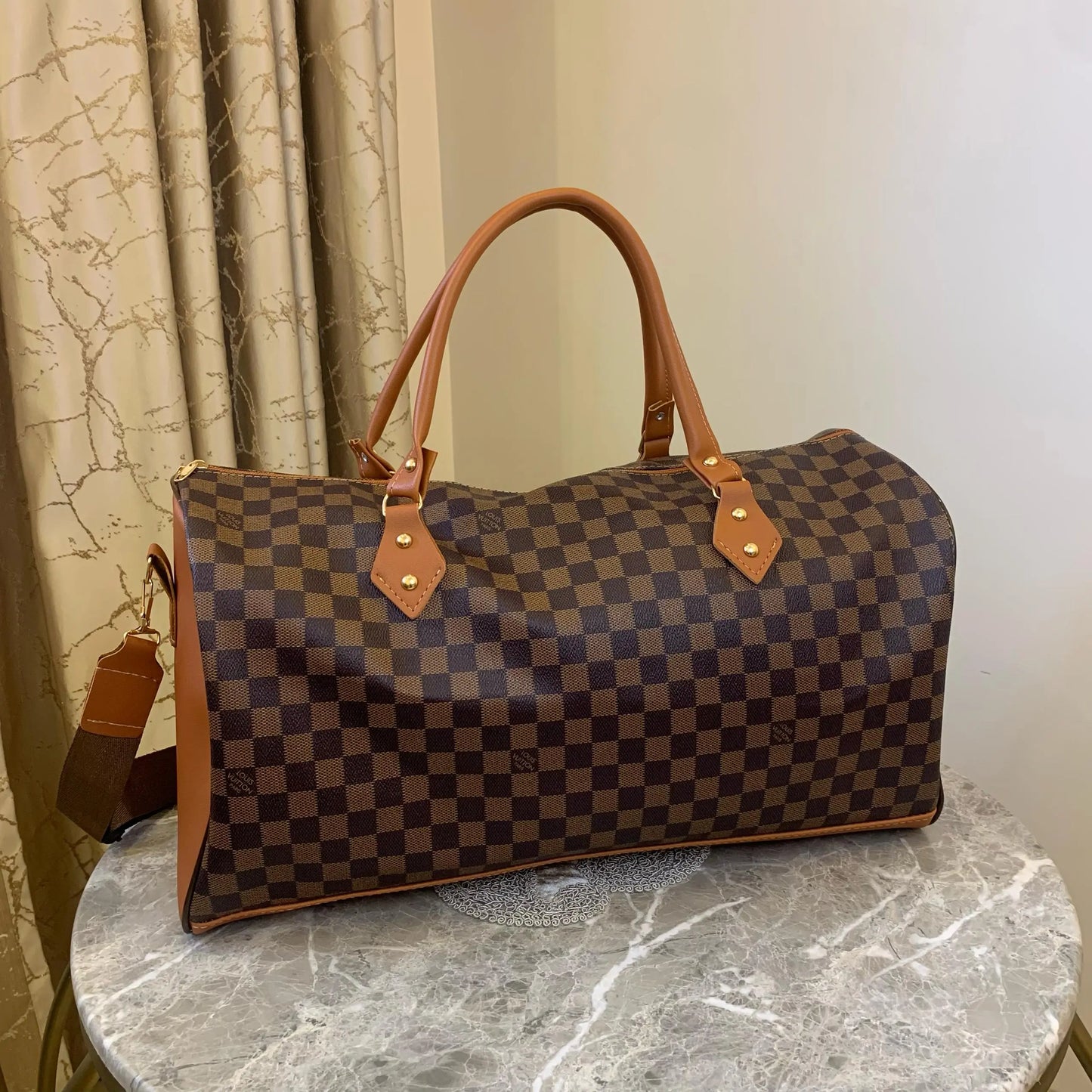 PACK LV 6 PCS COLLECTION 2025