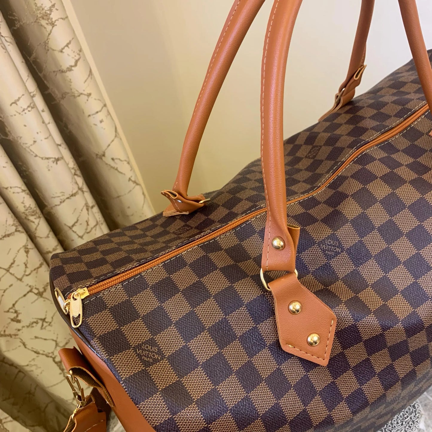 PACK LV 6 PCS COLLECTION 2025
